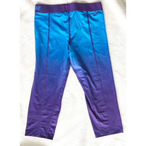 Nike Pro Compression Dry-Fit Ombre Capri Leggings - Picture 6 of 11